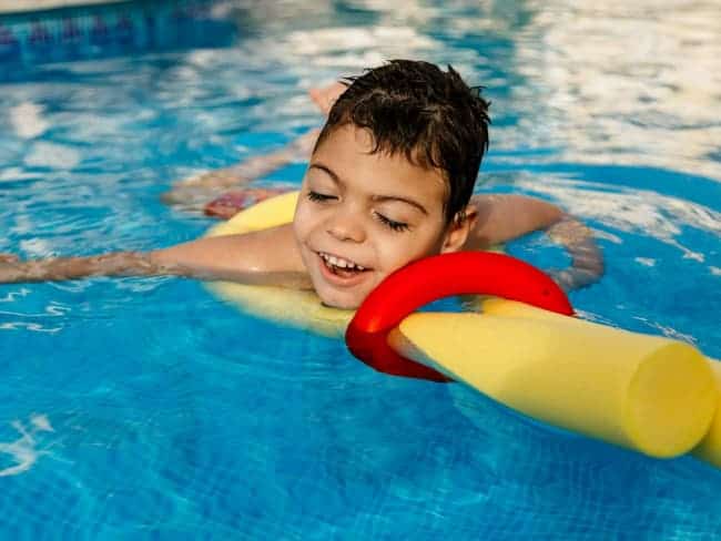 Παιδική Κολύμβηση στην Χειροθεραπευτική στην Χαλκιδα